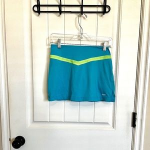 Nike Blue and Lime Green Skort Size XS